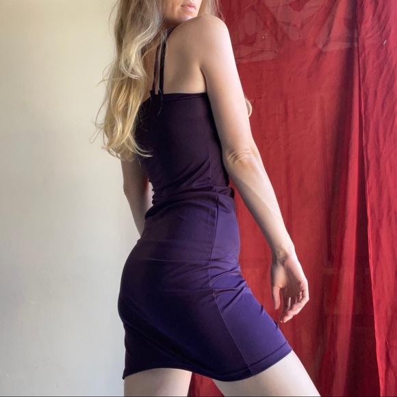 Classic Y2K purple mini dress size 6-8 - Picture 2 of 5